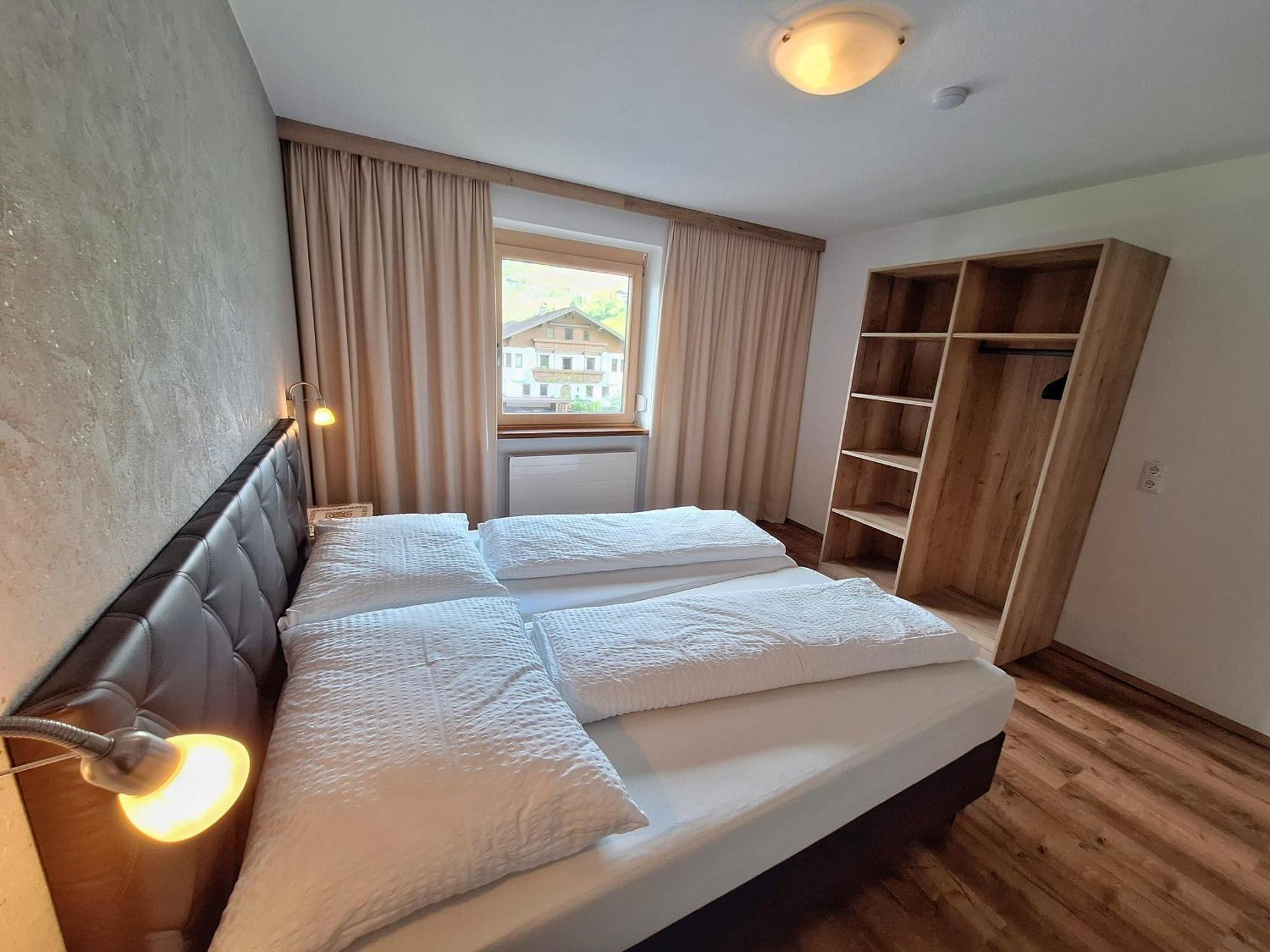 Alpenzeit Zillertal Apartments เซลล์ อัม ซิลลา ภายนอก รูปภาพ