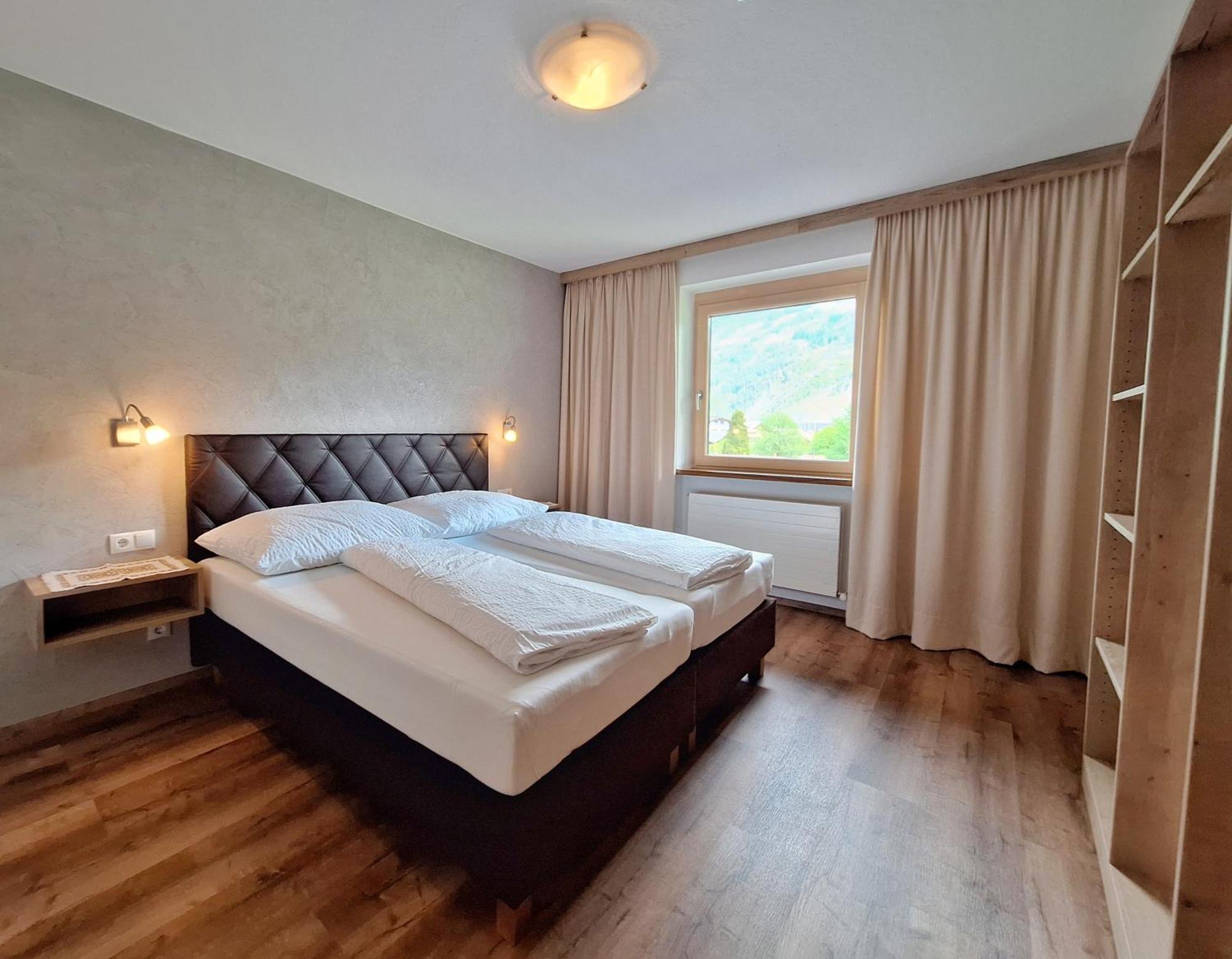Alpenzeit Zillertal Apartments เซลล์ อัม ซิลลา ภายนอก รูปภาพ